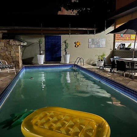 Lindo Sobrado Amarelo -Proximo A Praia Mongagua Exterior photo