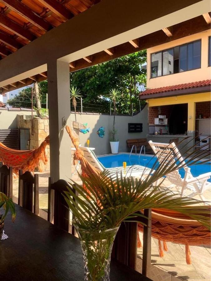 Lindo Sobrado Amarelo -Proximo A Praia Mongagua Exterior photo